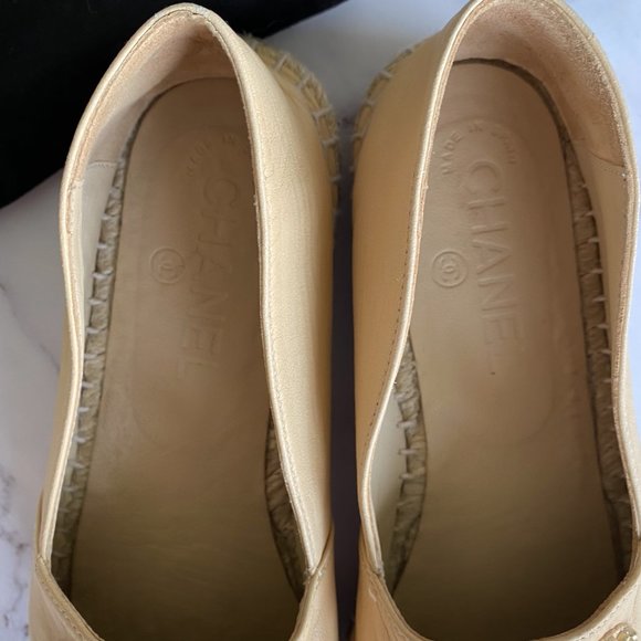 CHANEL Lambskin Camellia Studded Espadrilles EU 37 - Picture 6 of 12